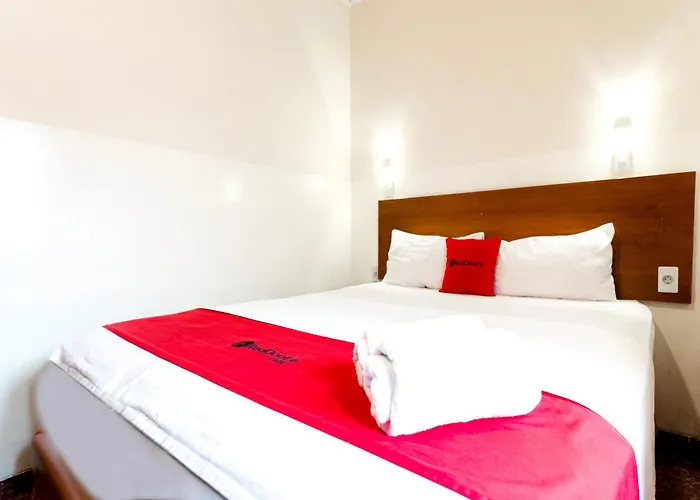 RedDoorz near Halim Perdanakusuma 3 Hotel Jakarta